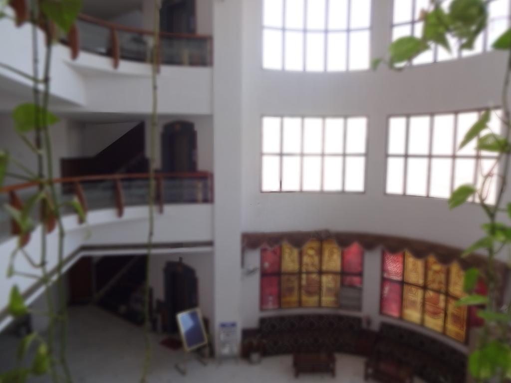 Hotel Sita Manor Gválijar Kültér fotó