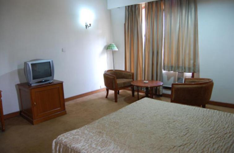 Hotel Sita Manor Gválijar Szoba fotó